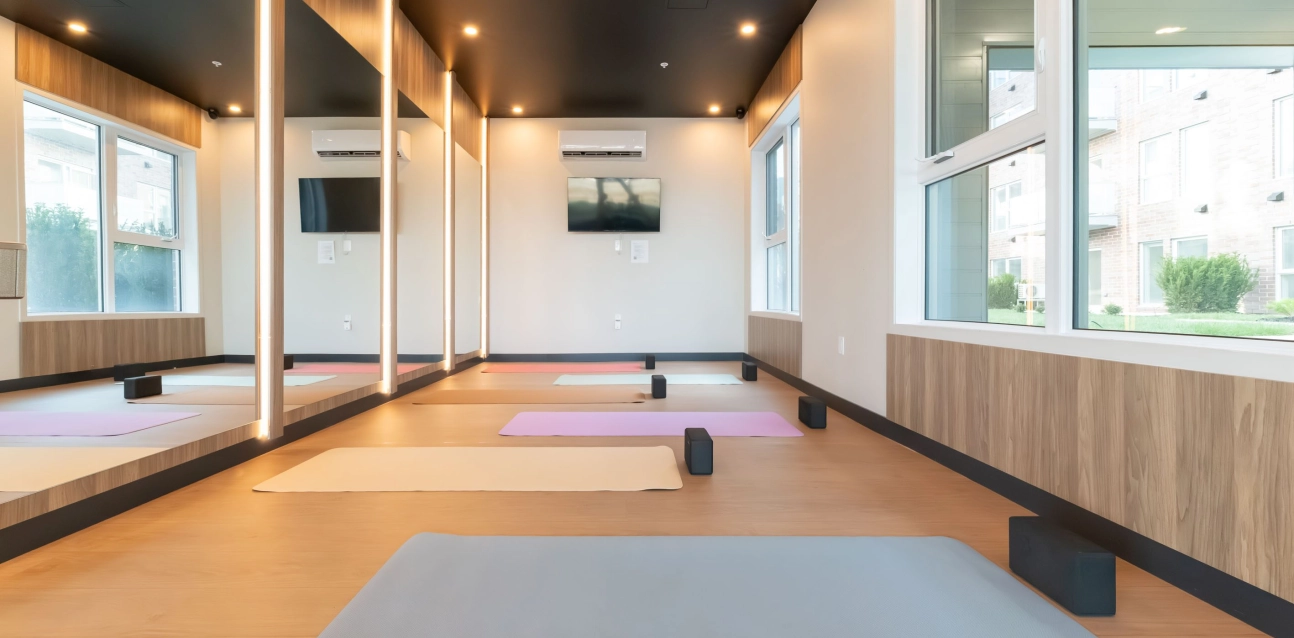 Gardenia lachine yoga studio common areas